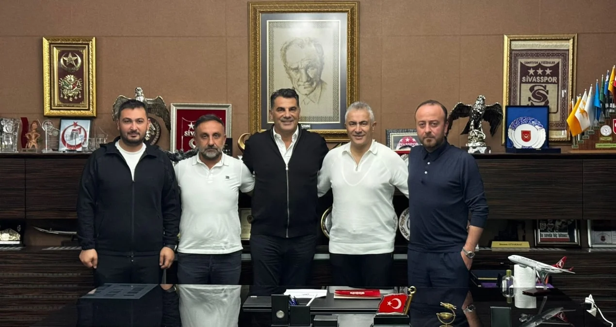 Sivasspor baş məşqçi təyin etdi