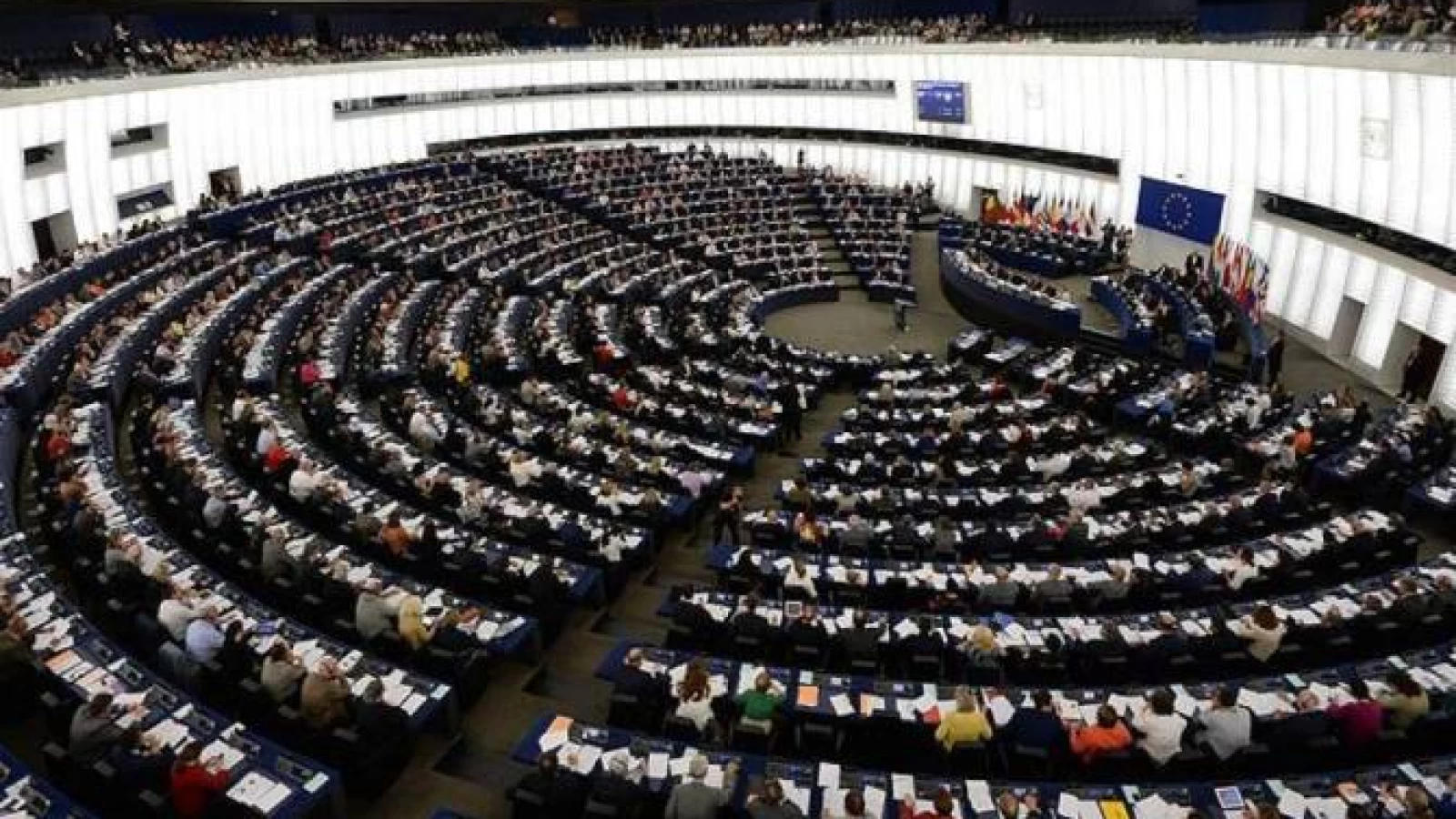 歐洲議會呼籲歐盟委員會暫停與巴庫的能源夥伴關係並對阿塞拜疆官員實施制裁